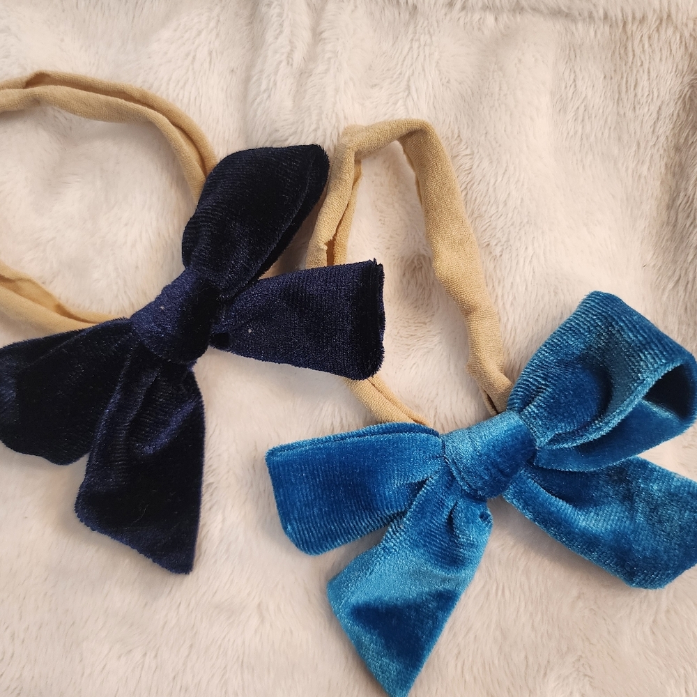 Set of 2 Blue Velvet hair bows